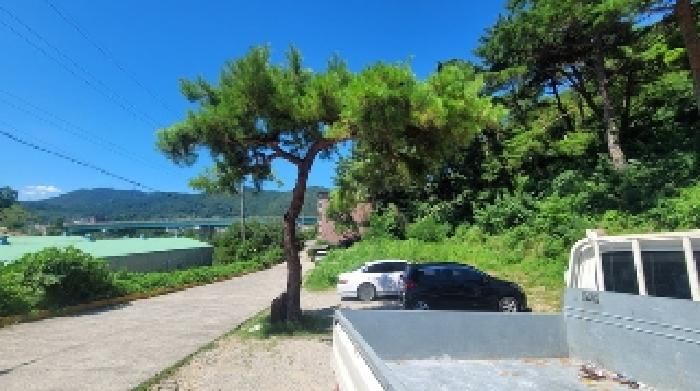 본건3 및 본건5  토지 일부 도로, 잔여지 주변