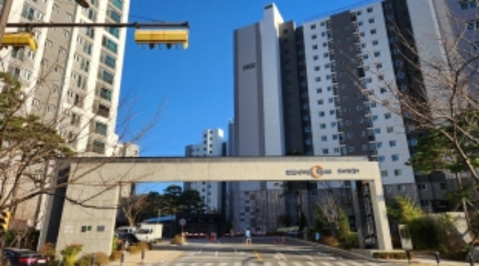 아파트 단지 입구