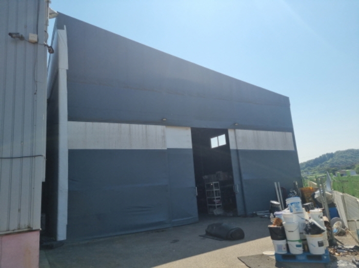 제시외 천막지붕 작업장