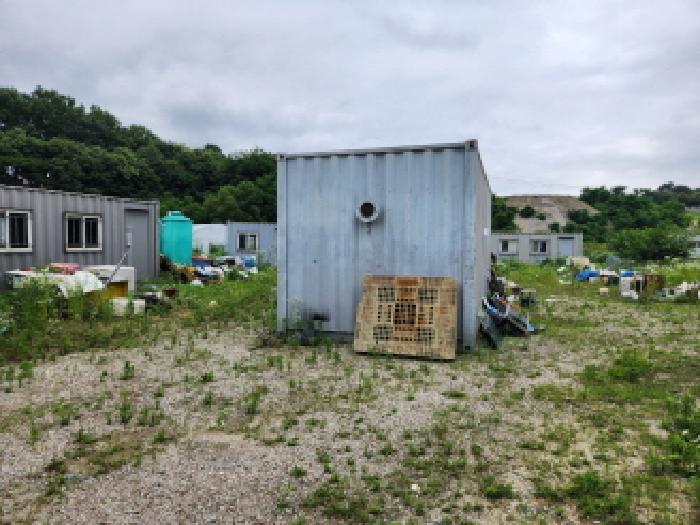 - 제시외 컨네이너