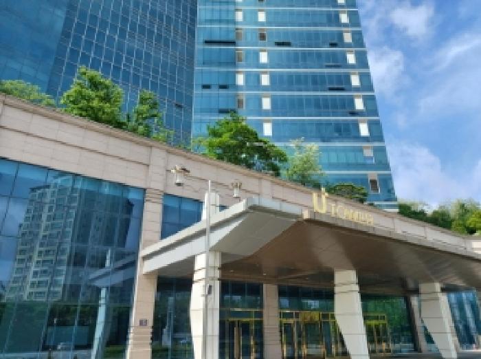 건물 전체 전경