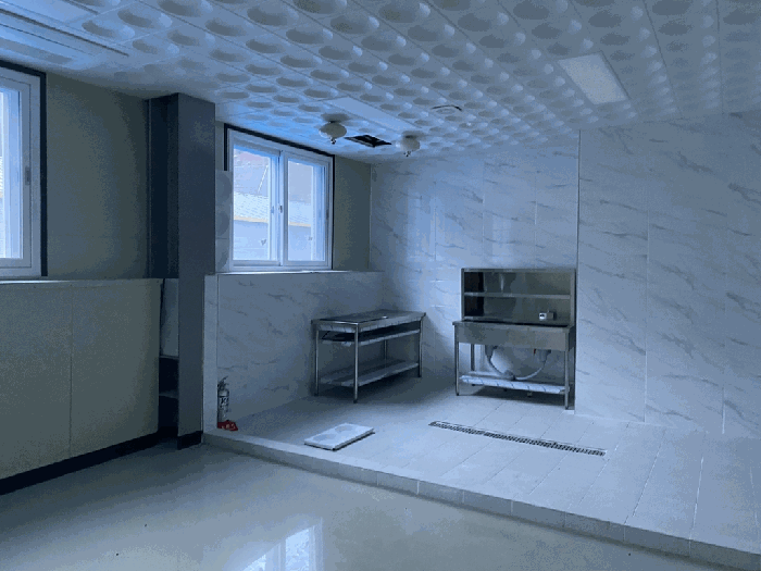 기호(1) 주건물 2층 내부(식당/주방)