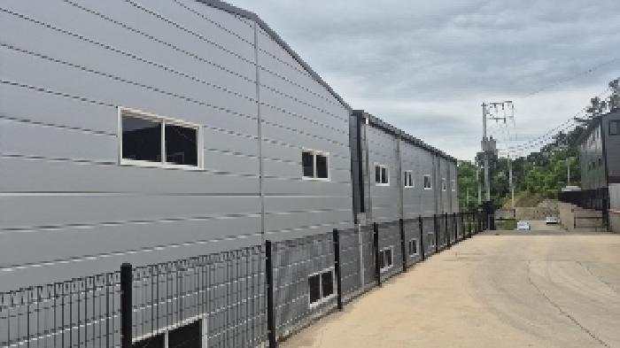 공장건물 측면사진