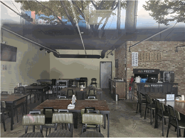 【 식당 내부 】