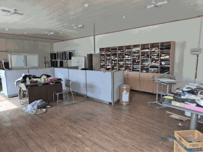 본건 기호(2-1) 건물 2층 내부