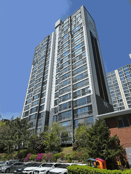 [본건 전경 (남동 → 북서)]