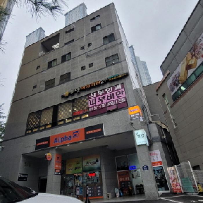 본건 건물 전경