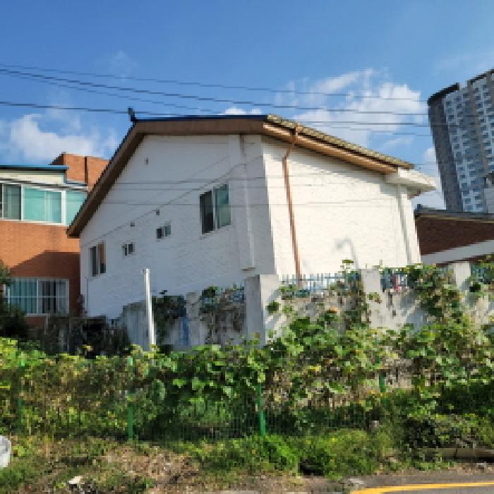 목록1 토지 및 목록2 건물 전경