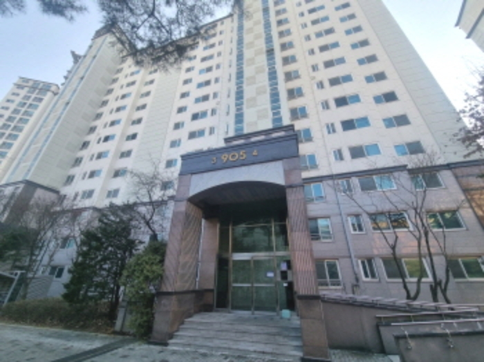 905동 전경