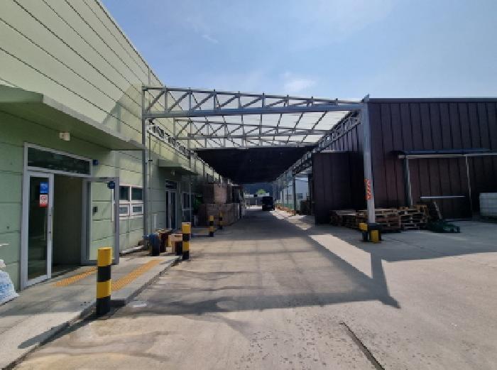 제시외 구조물(남쪽 중앙 부근 위치)