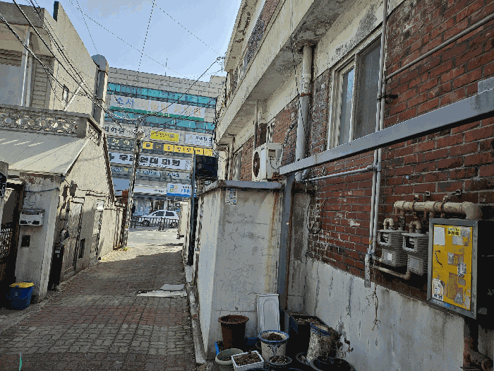 본건에서 도로측 전경