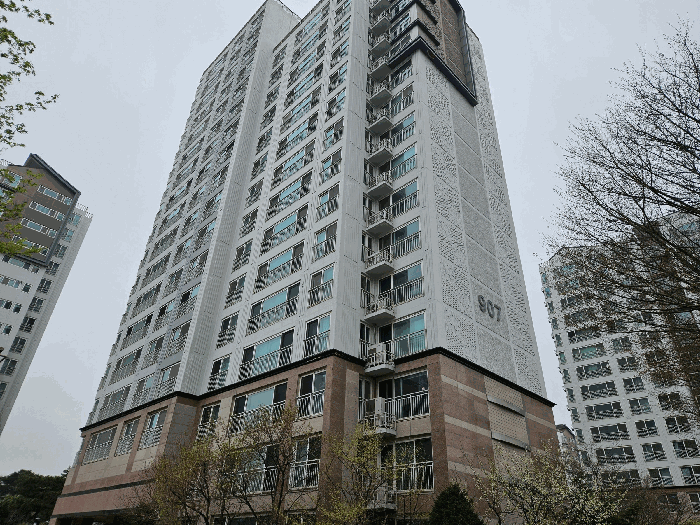 본건 동측 인근에서 촬영