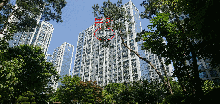 본건 소재 집합건물 전경