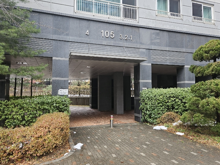 1층 공동출입구