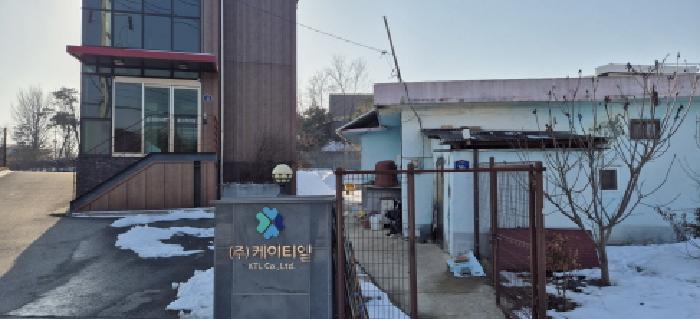 * 인접 단독주택 전경