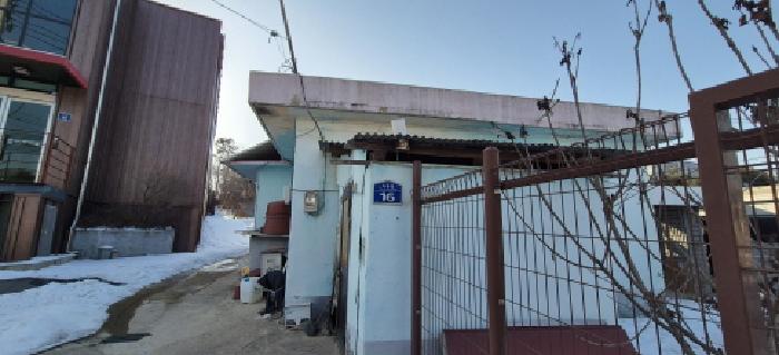 * 인접 단독주택 전경