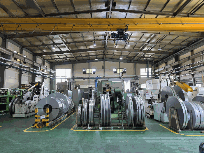 기호(2)-공장 내부