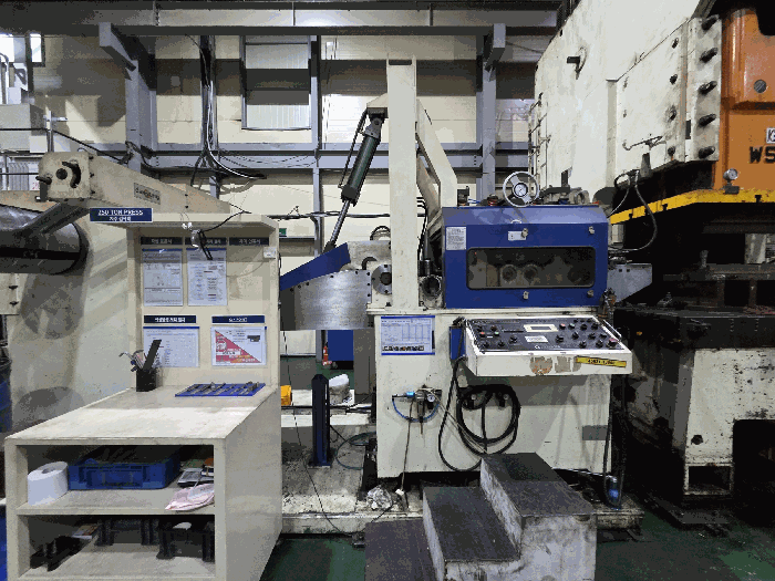 제시외기계기구(127)