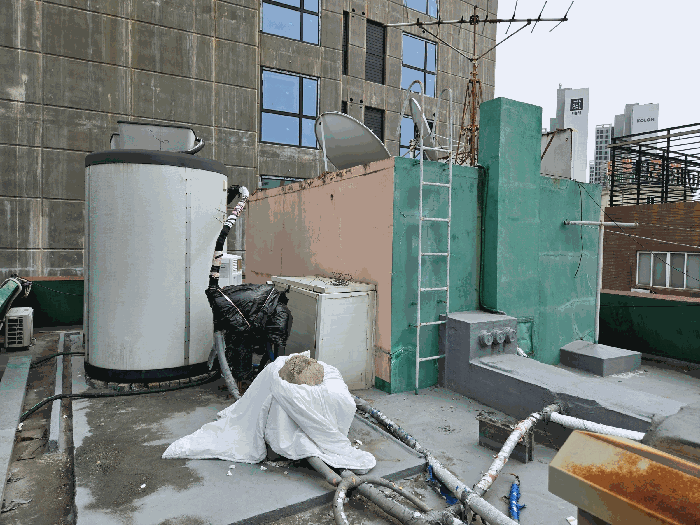 옥탑, 심야전기보일러, 간이보관함