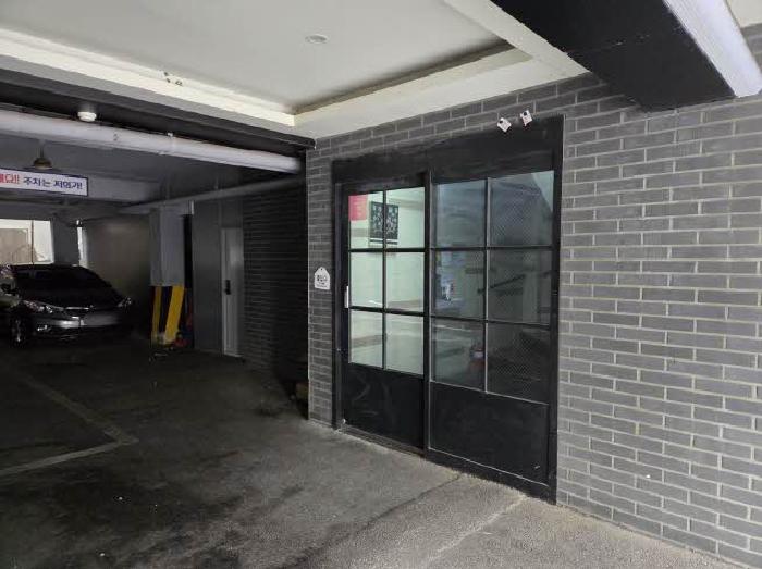 본건 공동출입구