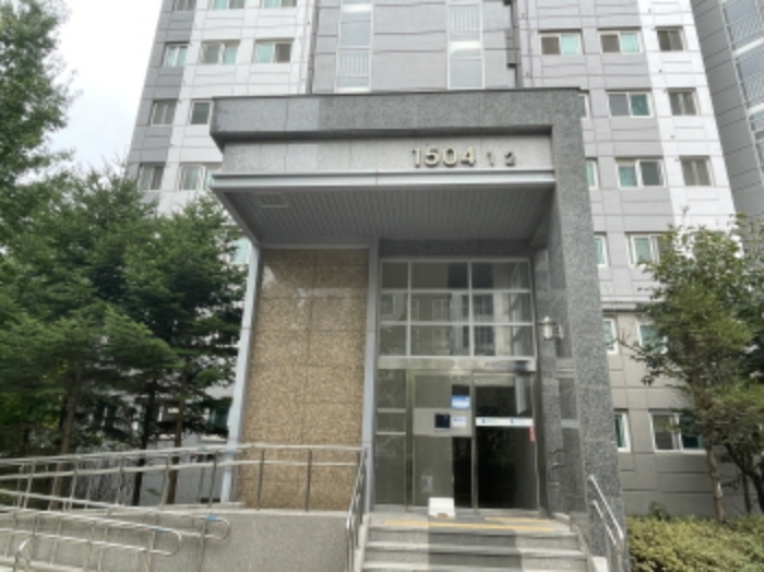 미사강변파밀리에 1504동 공동출입구