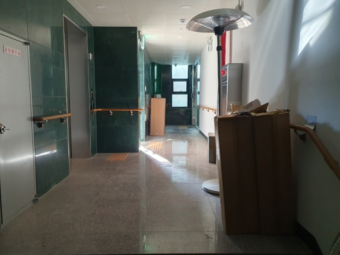 지하2층 내부 전경