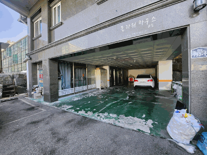 [지하1층(현황 지상1층) 전경]