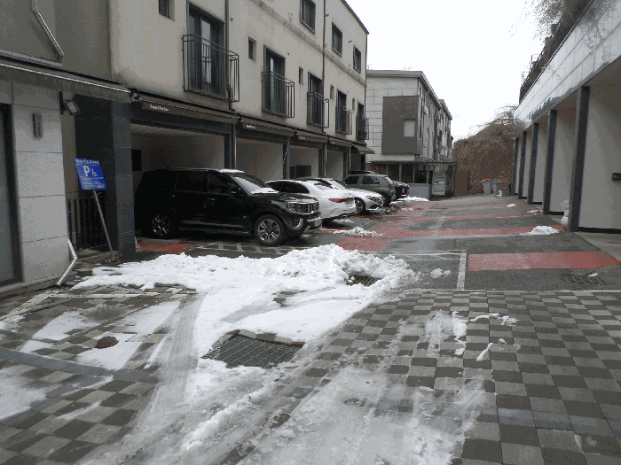 B동 세대별 주차장