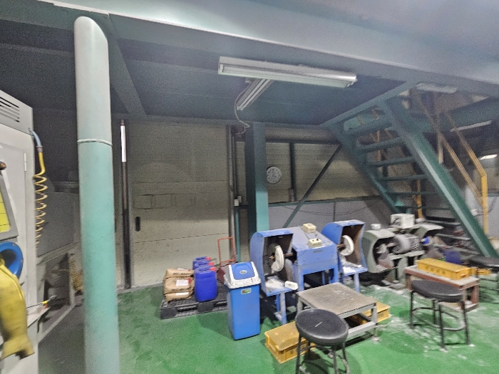 【 기호2) 내부 】