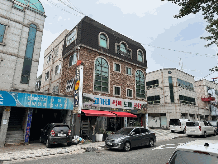 본건 전경(남동측에서 촬영)