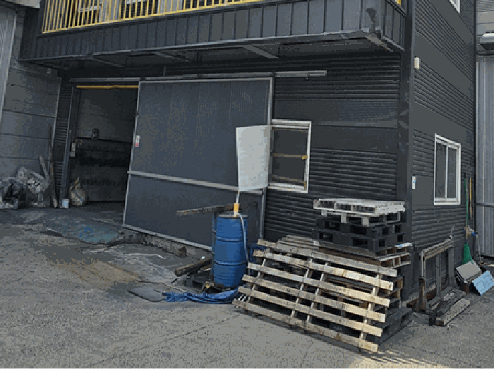 【 제시외 건물 ㄹ) 】