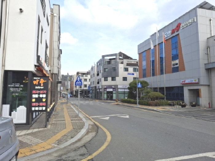 주변 도로 모습3