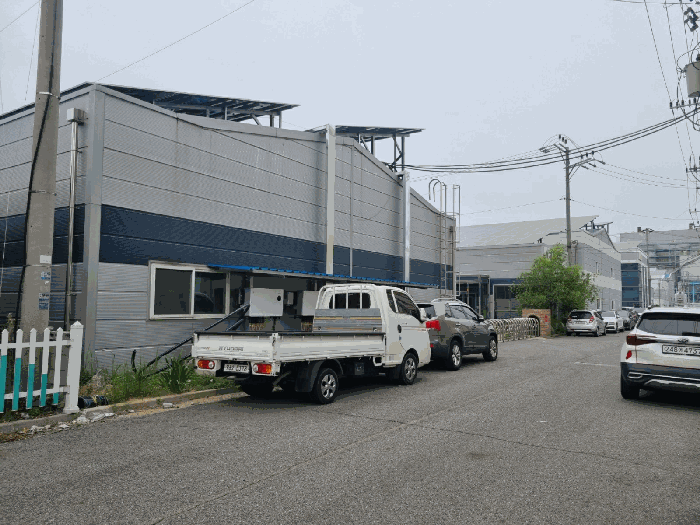 본건 전경 ( 본건의 남동측 인근에서 촬영 )