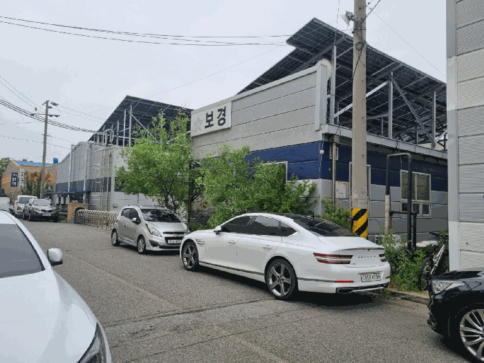 본건 전경 ( 본건의 북동측 인근에서 촬영 )