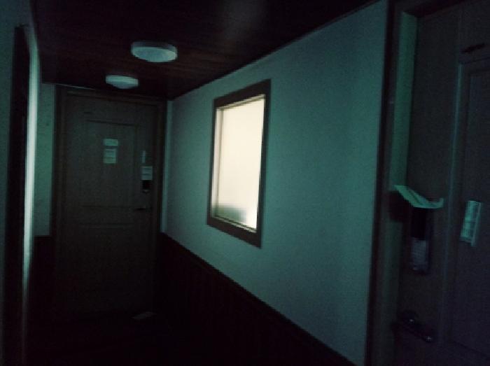 * 1층 내부 전경