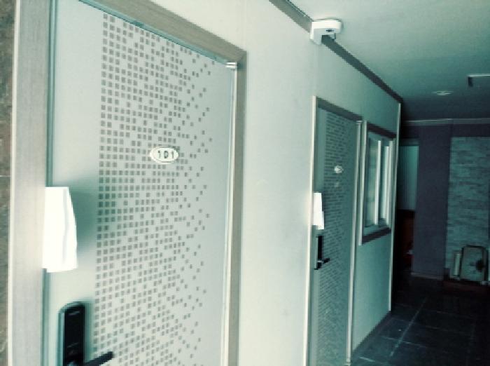 * 1층 내부 전경