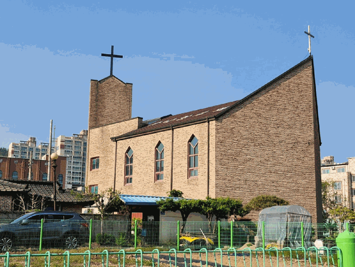 본건 전경(남서측촬영)