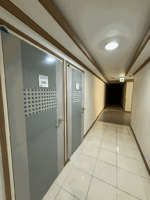 기호(2) 2층 내부