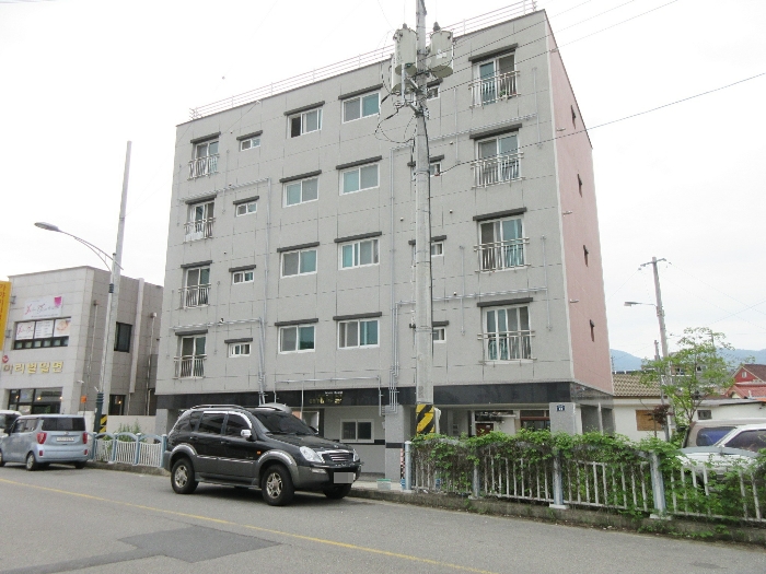 【 본 건 기호 1) 토지 및 제시 외 건물(평가 외) 】