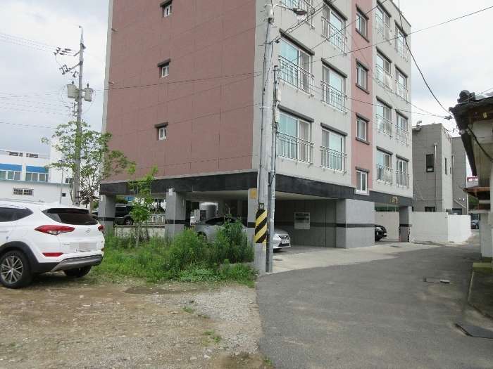 【 본 건 기호 1) 토지 및 제시 외 건물(평가 외) 】