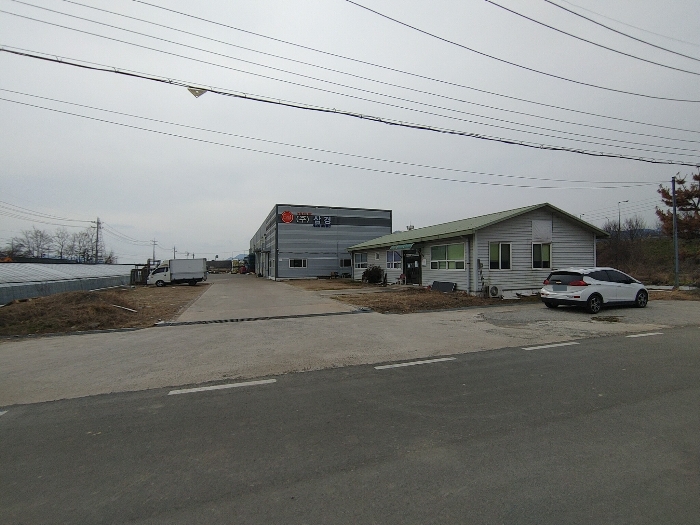 【 본 건 전 경 : 기호 ① 】