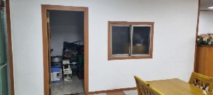 목록 2. 식당 내부(창고)