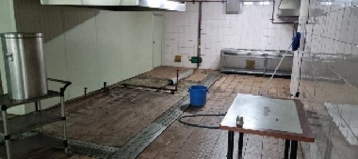 목록 2. 식당 내부 