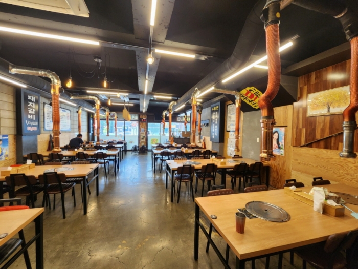 기호2 - 1층 내부