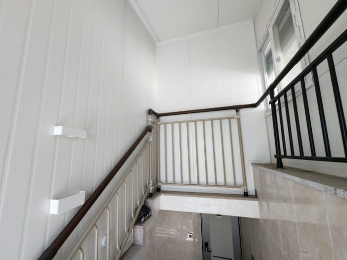 기호2 - 4층 내부