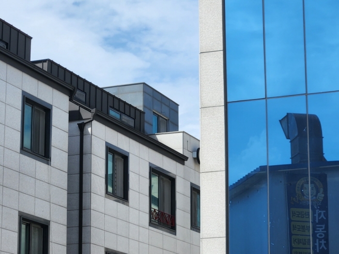 기호2 - 옥상층, 제시외건물 2-1