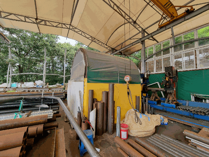 제시외 건물 3-1 작업장 내 이동가능한 간이창고
(평가제외)