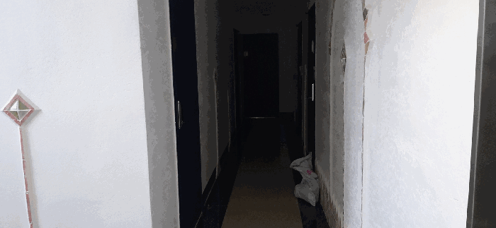 [ 본건(2-2층) 내  부 ]