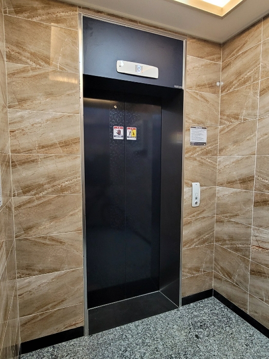 기호(3) 엘리베이터 전경