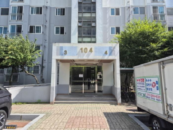 공동현관 출입구